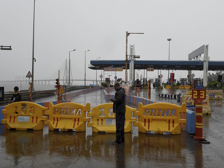 Cyclone Nisarga HIGHLIGHTS: 3 Dead As Storm Strikes Maharashtra; Power Supply Hit In Mumbai